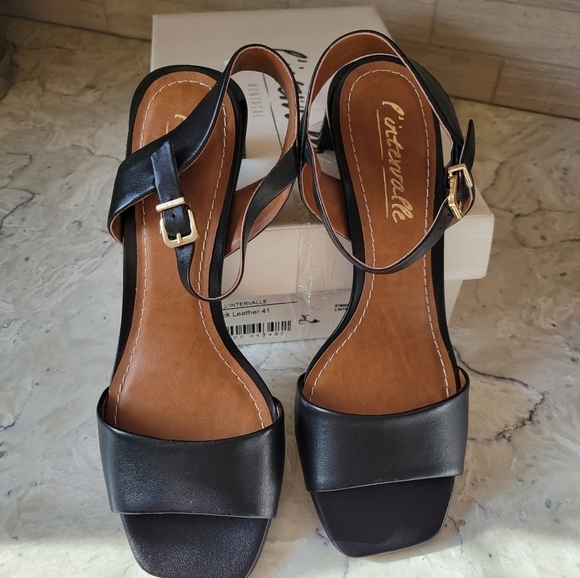 L'Intervalle Shoes June Black  Leather Sandals - Picture 5 of 7